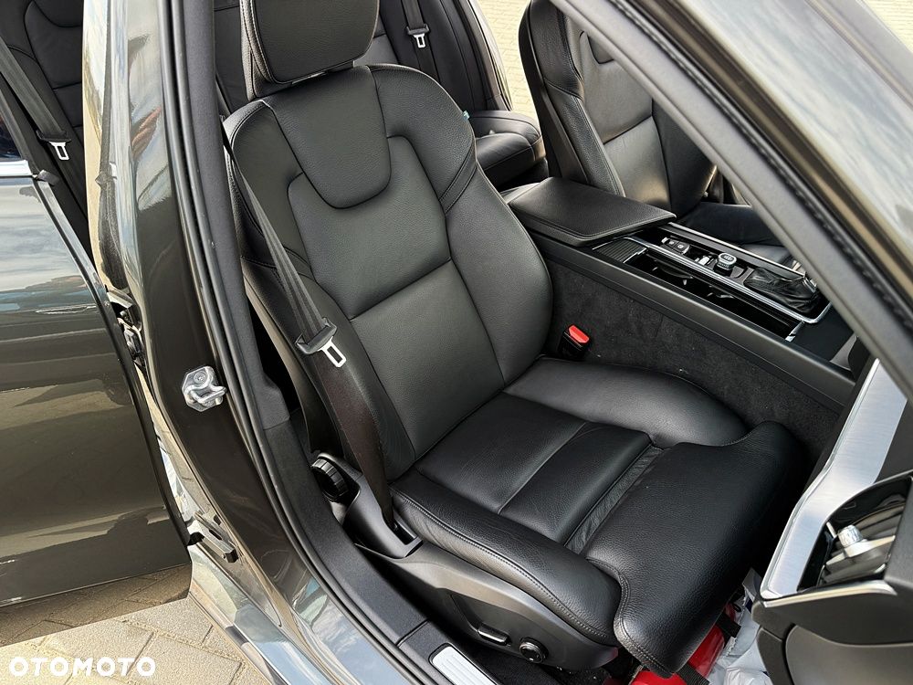 Volvo V60 D3 Geartronic Momentum Pro - 24