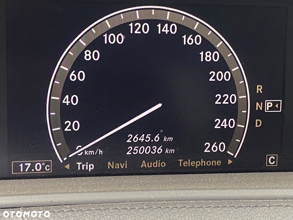Mercedes-Benz CL 500 7G-TRONIC - 25