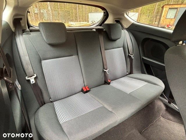 Ford Fiesta 1.25 SYNC Edition - 12