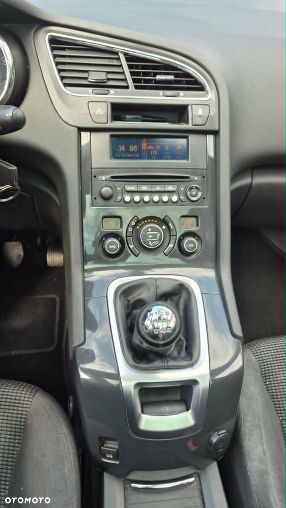 Peugeot 5008 1.6 HDi Active - 9
