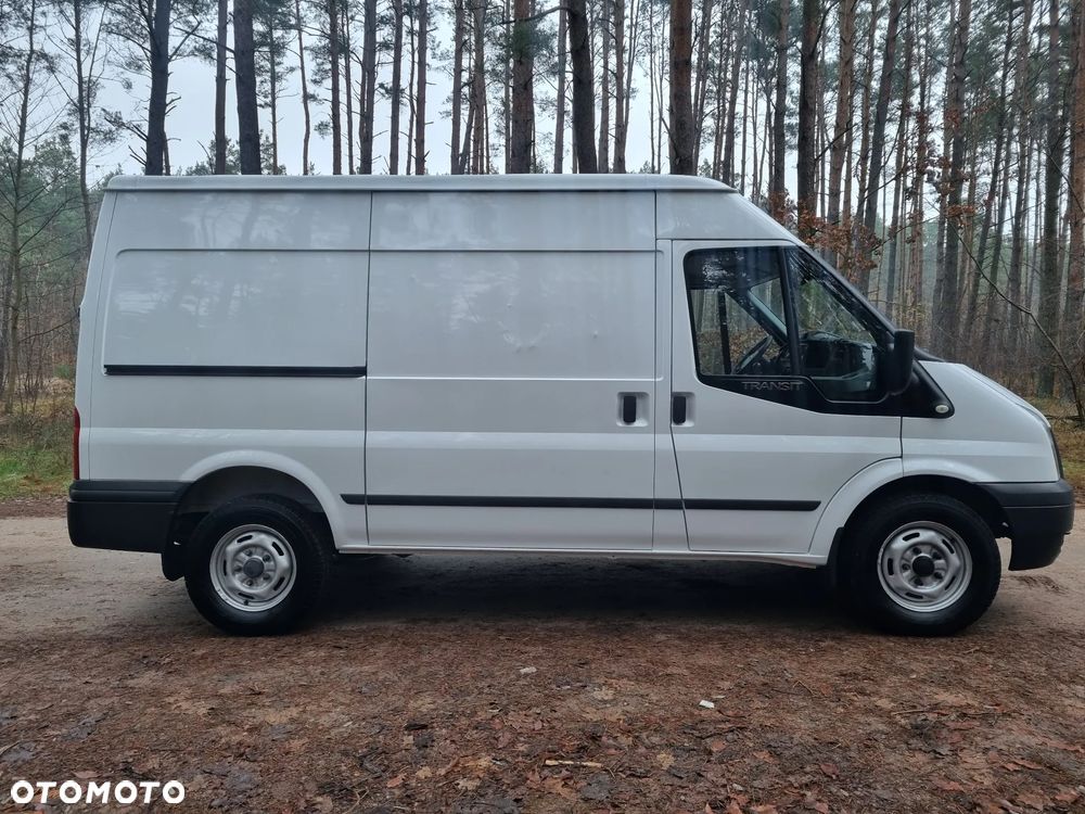 Ford Transit - 10