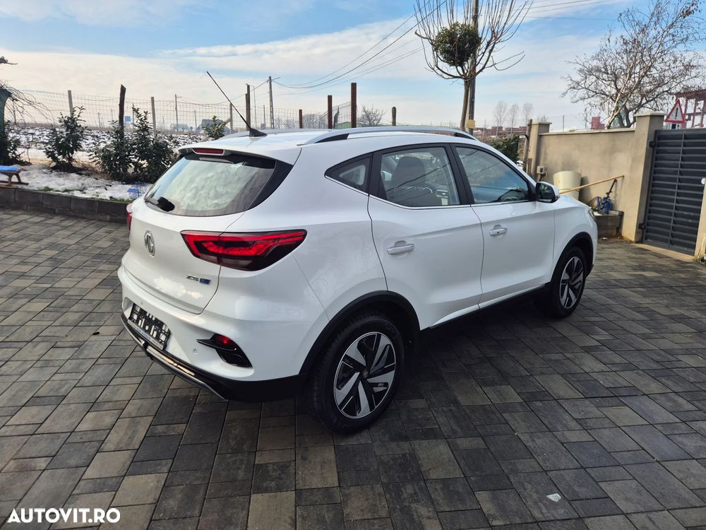 MG ZS EV Maximal Comfort - 28