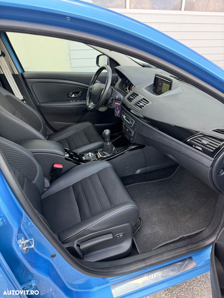 Renault Megane ENERGY dCi 130 Start & Stopp Bose Edition - 9