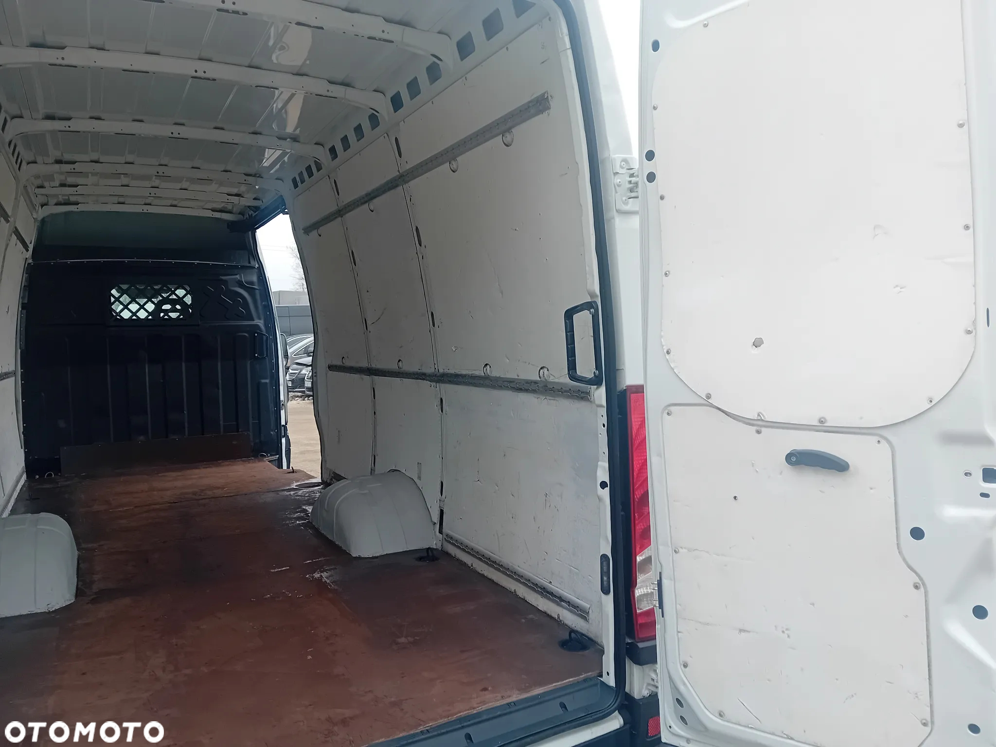 Iveco Dayly 35C17 - 11