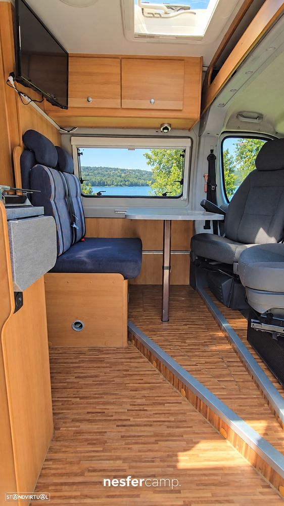 Pössl 2Win Autovivenda motor 3000 iveco - AC - - 8