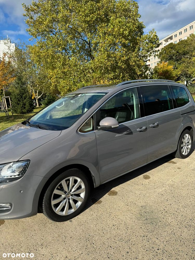 Volkswagen Sharan 2.0 TDI DSG Highline Black Style - 4