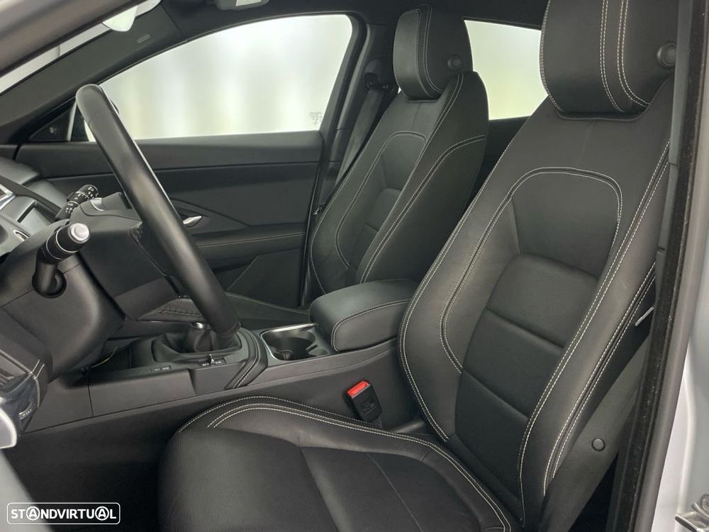 Jaguar E-Pace 2.0 i4D S AWD - 18