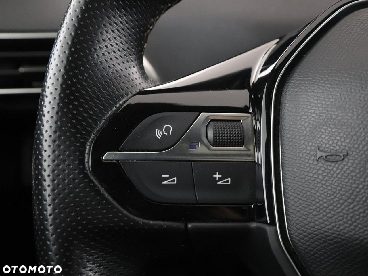 Peugeot 5008 1.5 BlueHDi Allure S&S - 34