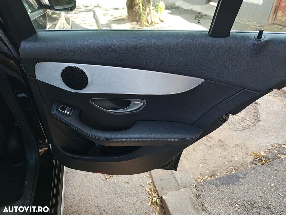 Mercedes-Benz C 200 d 9G-TRONIC - 27