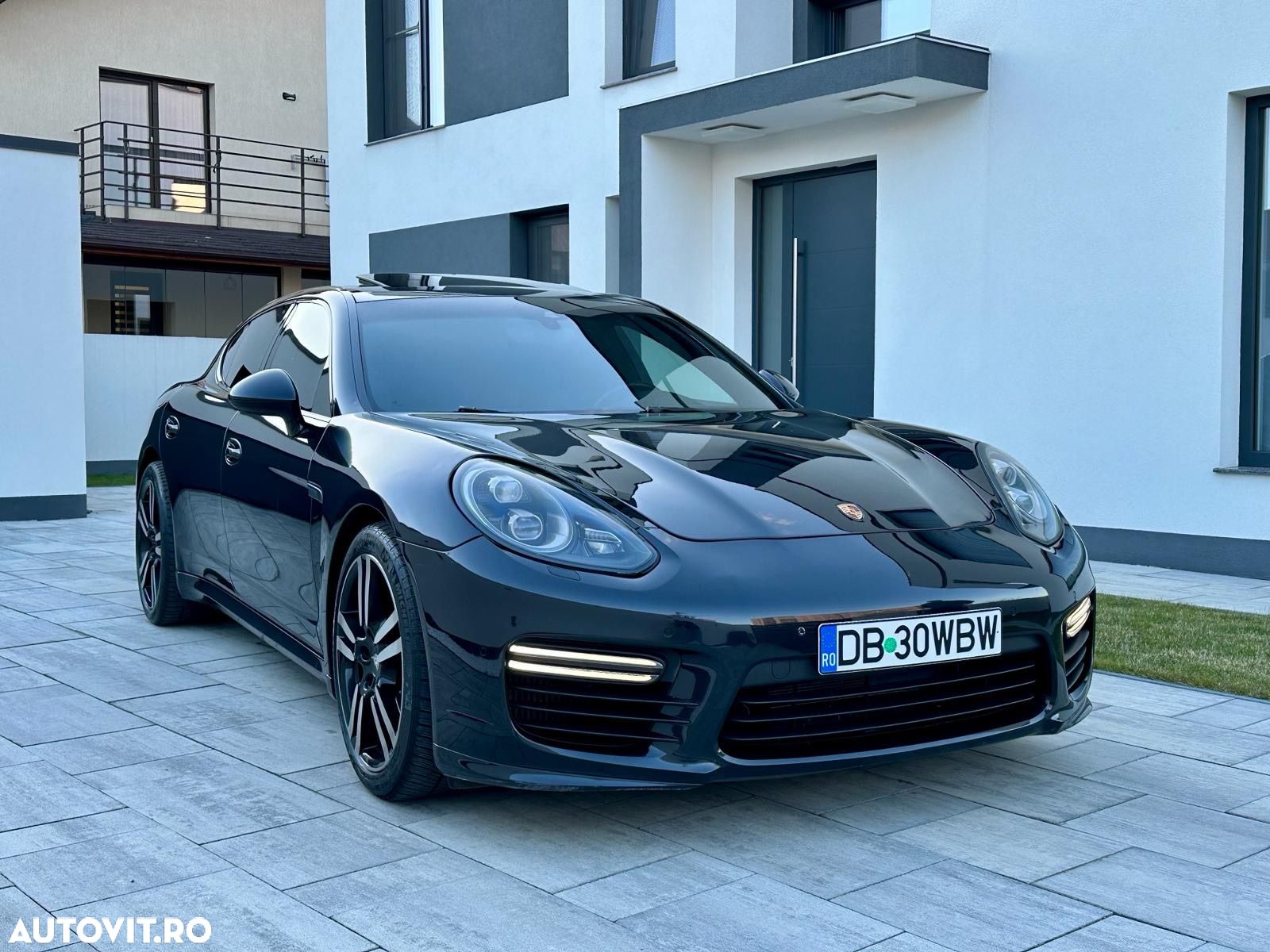 Porsche Panamera 3.0 Tiptronic S - 1