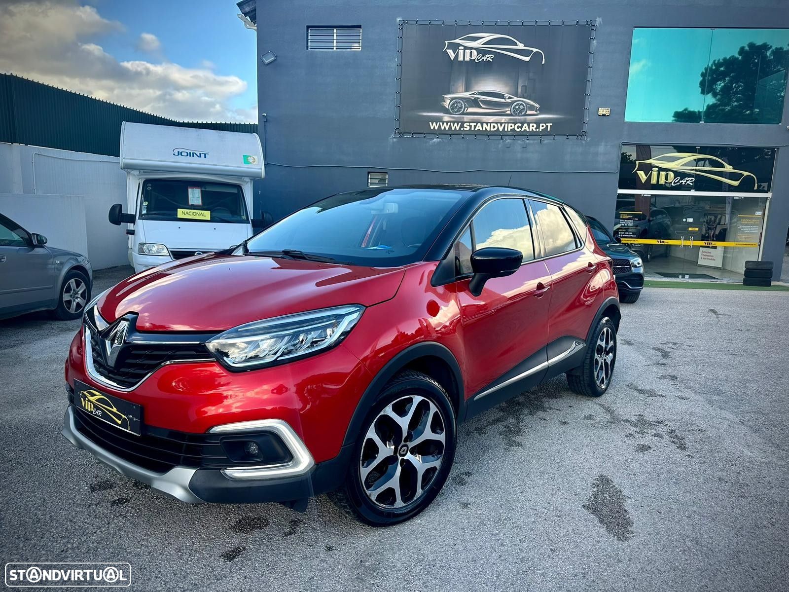 Renault Captur 0.9 TCE Helly Hansen - 1