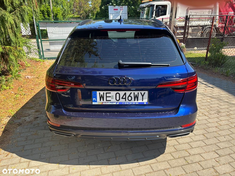 Audi A4 Avant 40 TFSI Sport S tronic - 8