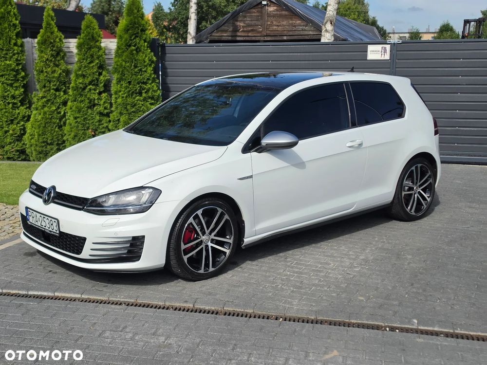Volkswagen Golf 2.0 TDI BMT GTD DSG - 9