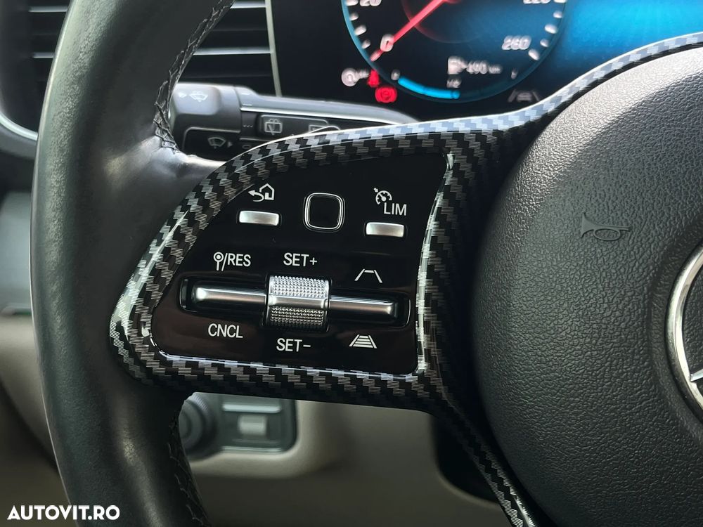 Mercedes-Benz GLE 300 d 4MATIC - 14