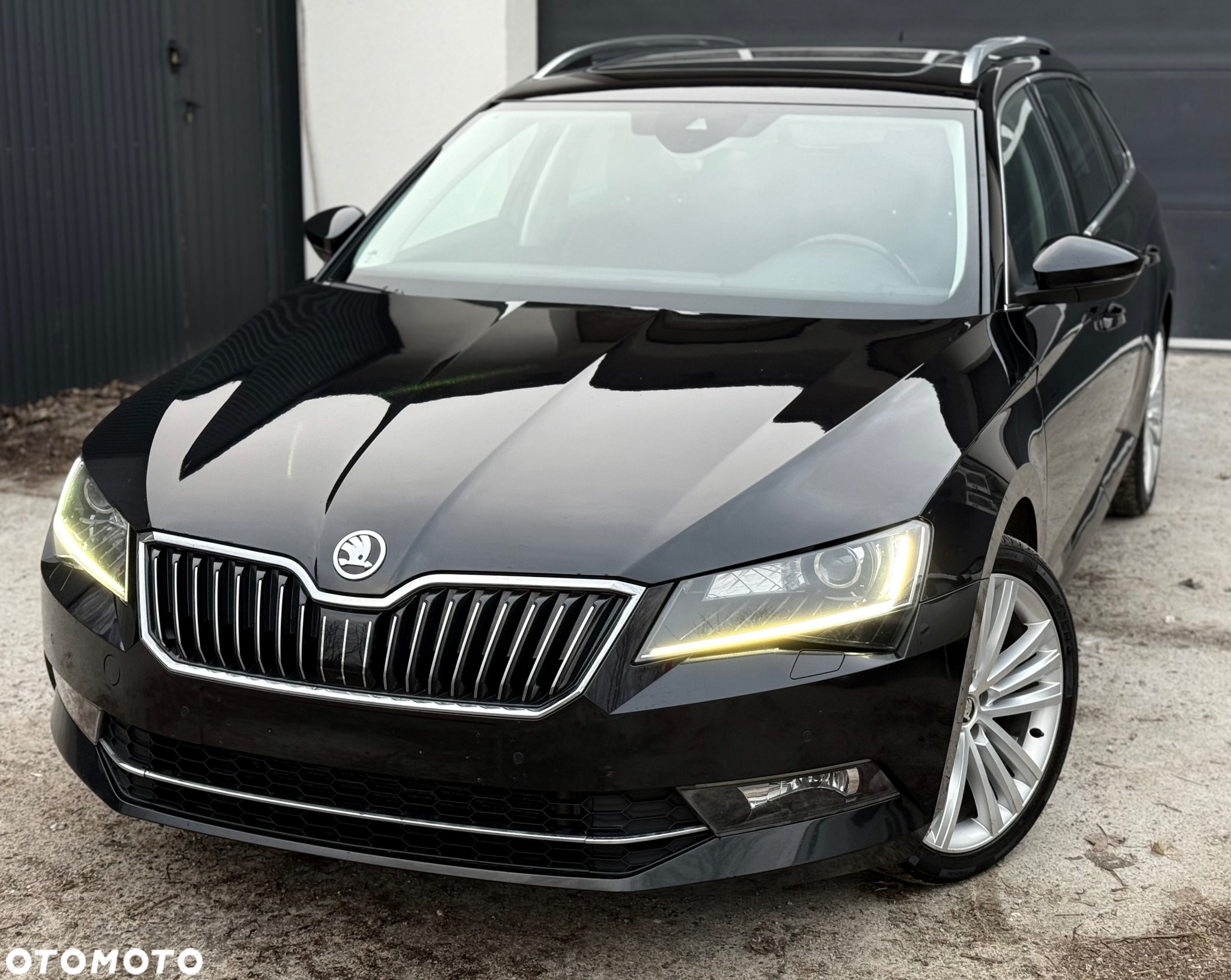 Skoda Superb - 16