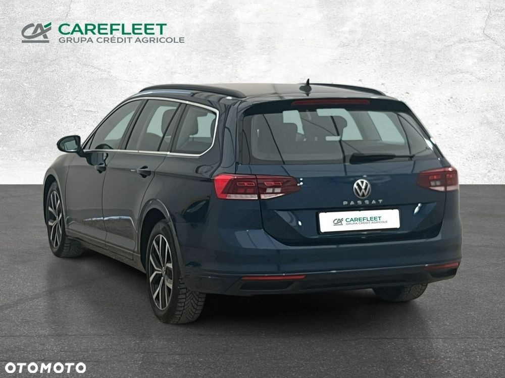 Volkswagen Passat - 7