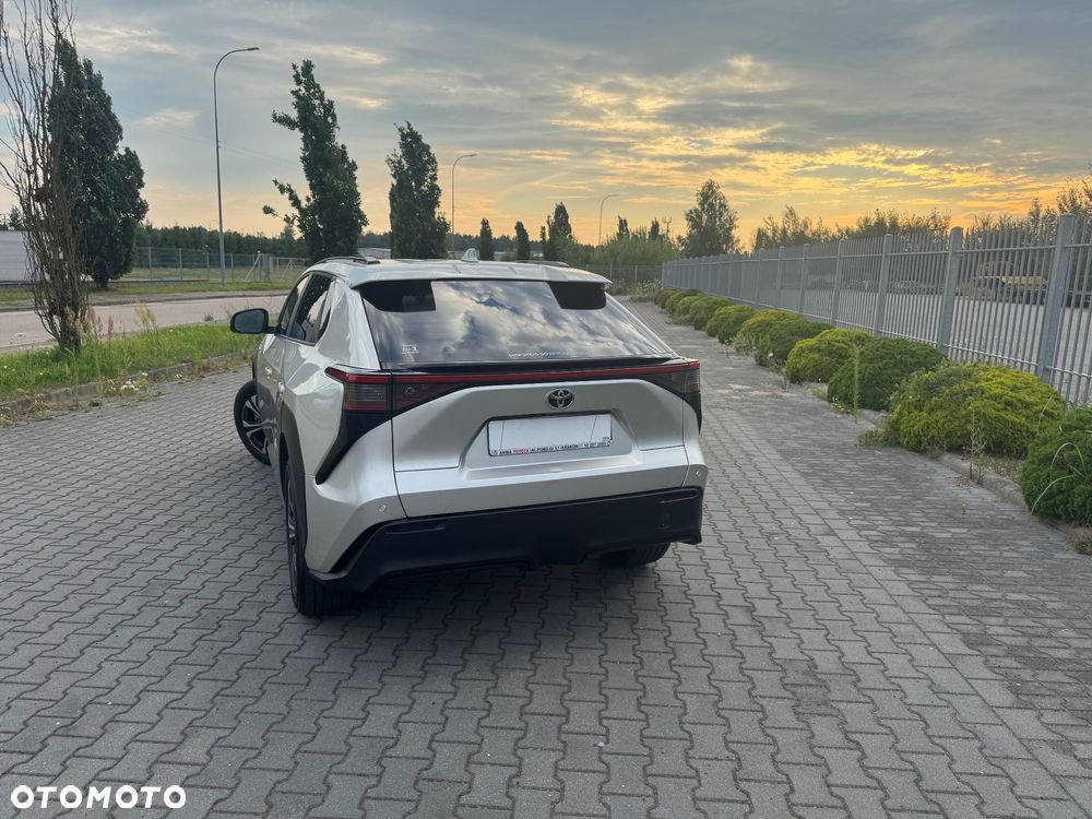 Toyota bZ4X 71.4kWh Prestige - 3
