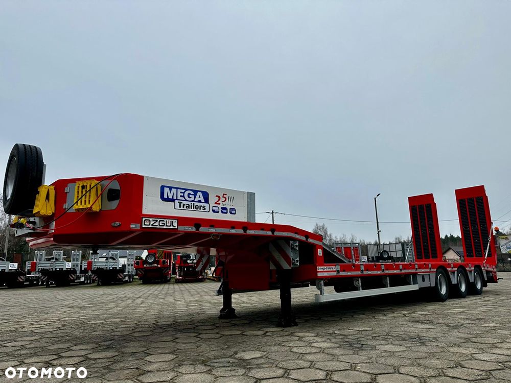 Inny 3 OSIOWA NISKOPODWOZIOWA Z TWARDYM POKŁADEM! NAJAZDY HYDRAULICZNE, OŚ SKRĘTNA - OŚ PODNOSZONA - 15