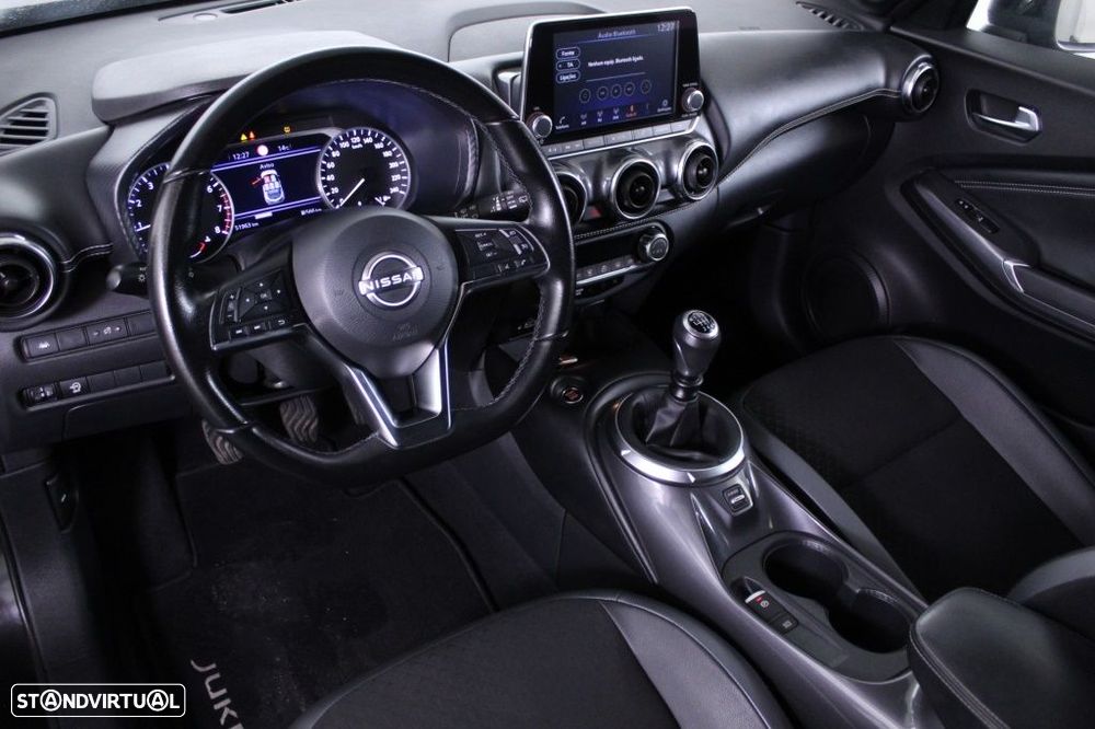 Nissan Juke 1.0 DIG-T N-Connecta - 32