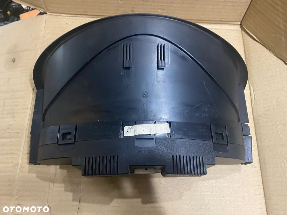 LICZNIK ZEGARY MERCEDES C W203 A2035403911 - 8