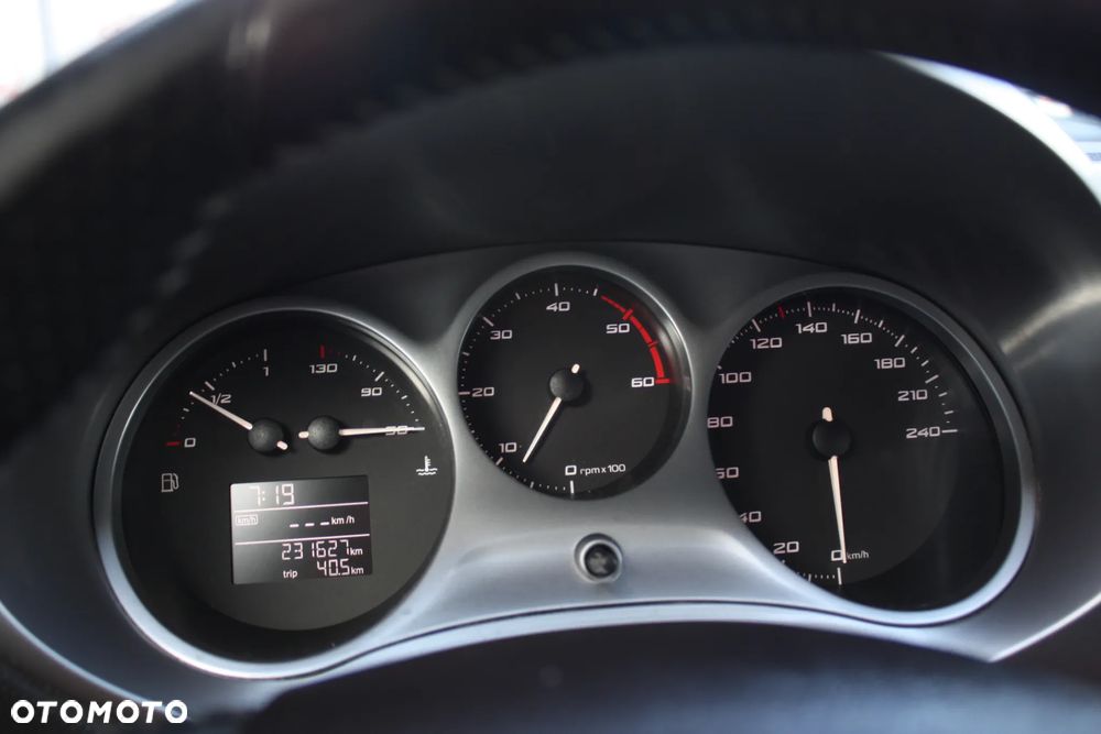Seat Leon 1.6 TDI Reference - 18