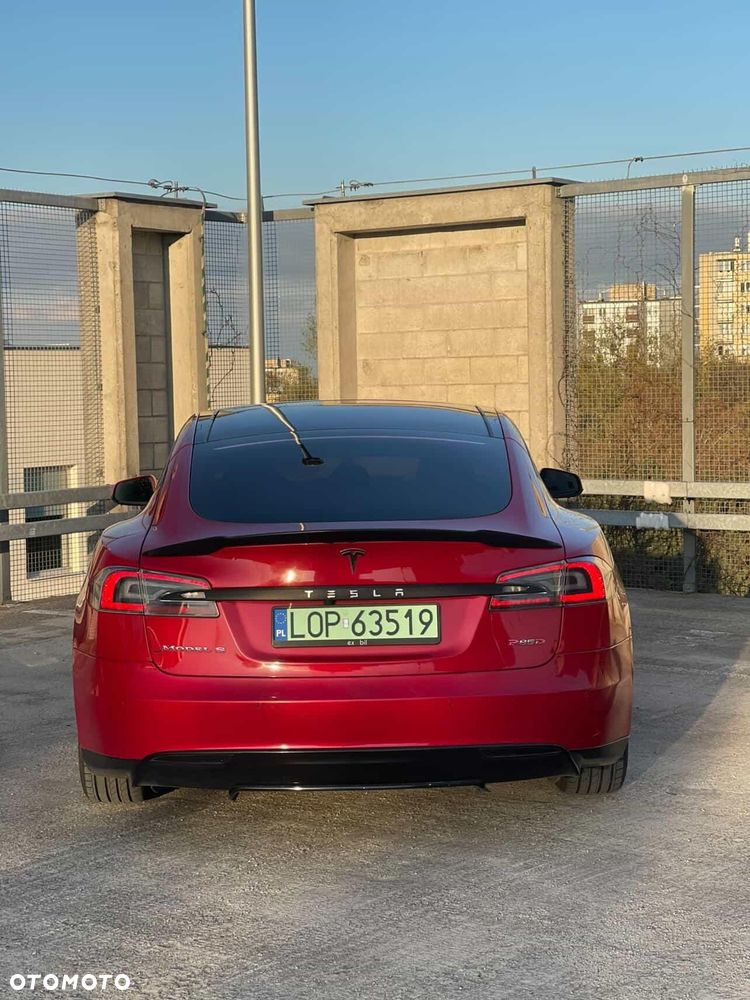 Tesla Model S Dual Motor Allradantrieb Performance - 8