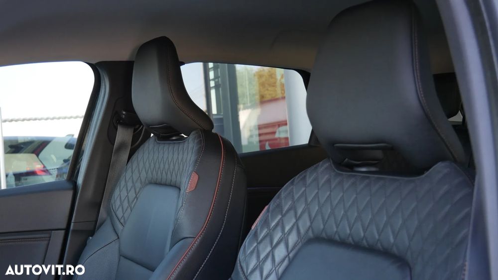 Renault Captur - 16