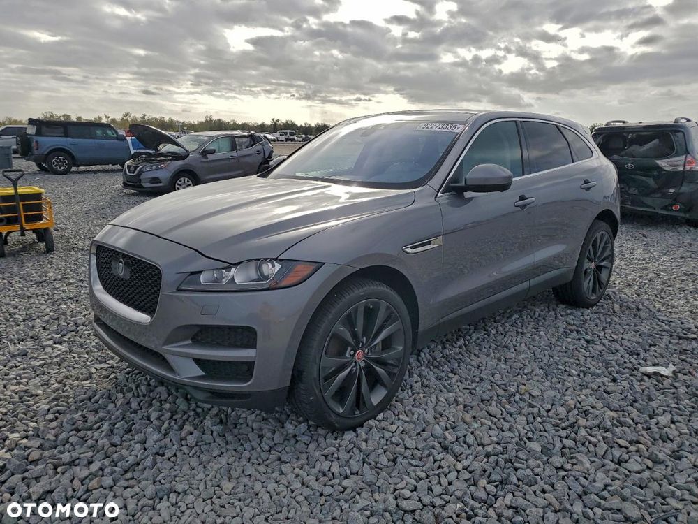 Jaguar F-Pace 30t AWD Prestige - 1