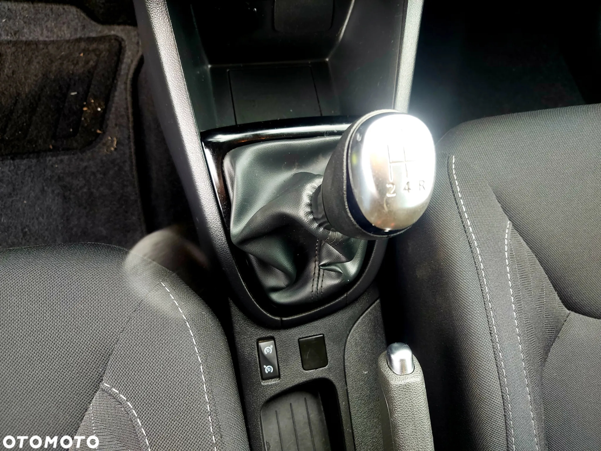 Renault Clio 0.9 Energy TCe Limited Plus - 17