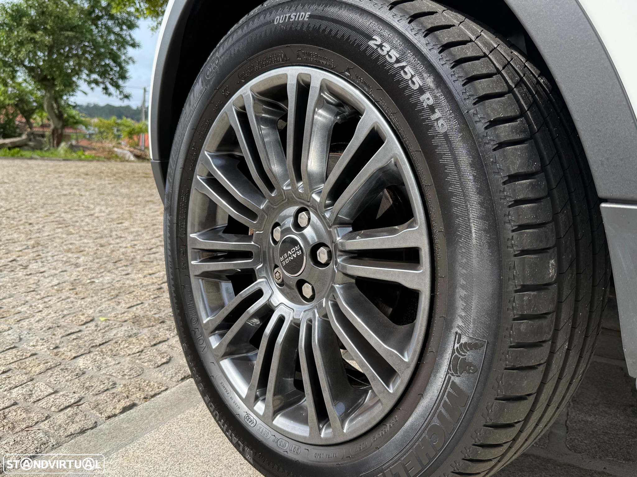 Land Rover Range Rover Evoque 2.2 SD4 Prestige Auto - 15