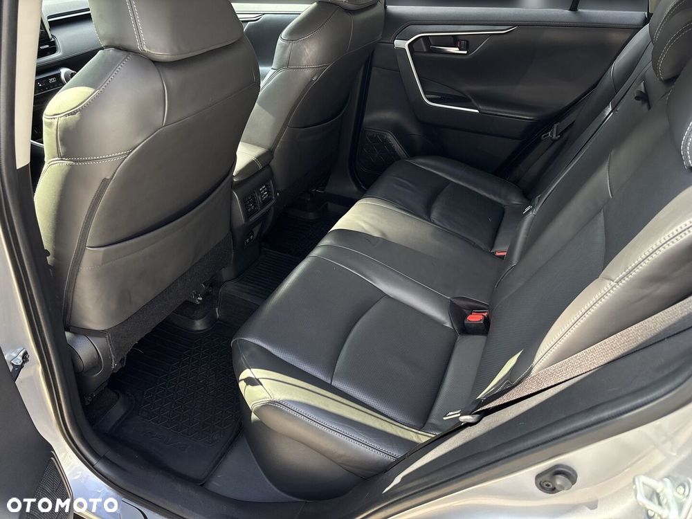 Toyota RAV4 2.5 Hybrid Comfort 4x2 - 12