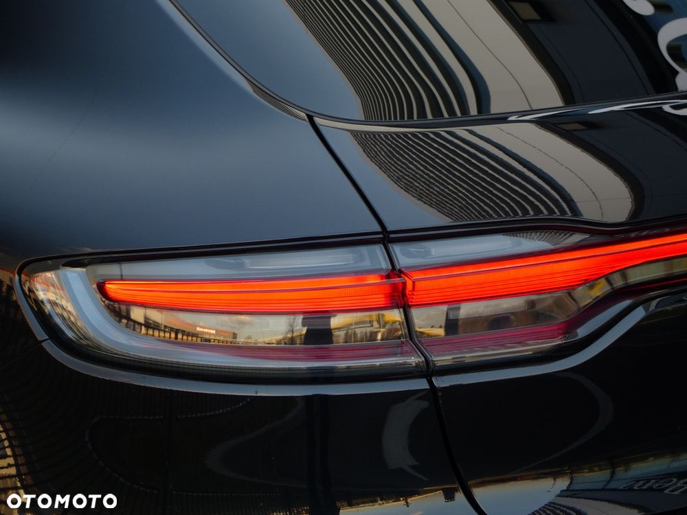 Porsche Macan - 28