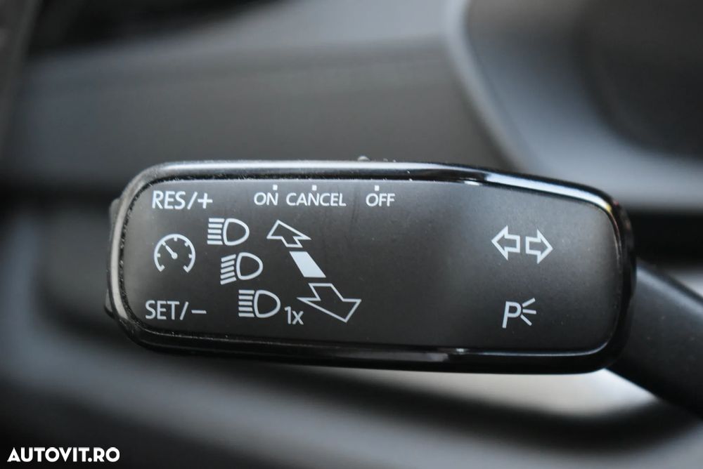 Skoda Octavia 2.0 TDI DSG Ambition - 14