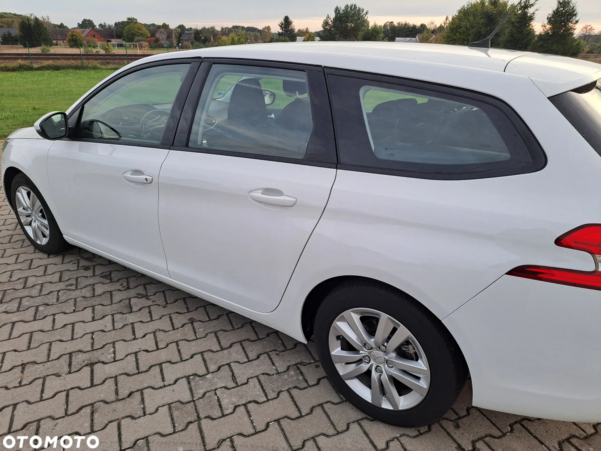 Peugeot 308 1.2 PureTech Access S&S - 2