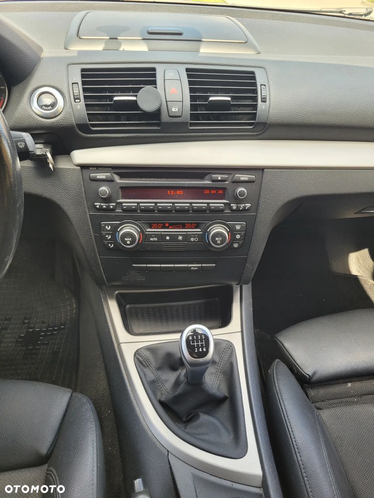 BMW Seria 1 - 17