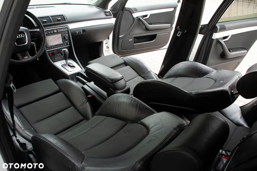 Audi A4 Avant 1.8 T multitronic - 30