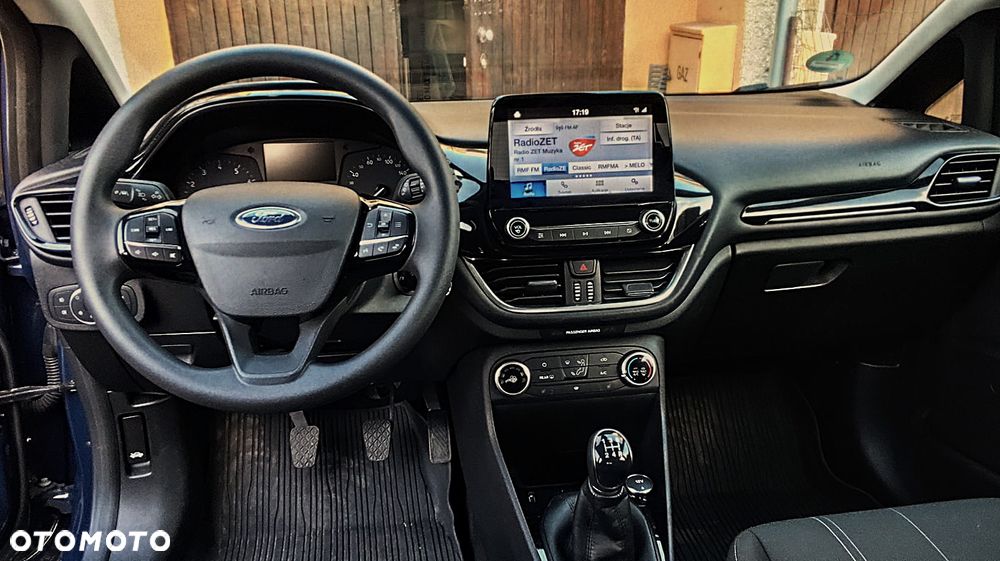 Ford Fiesta - 9