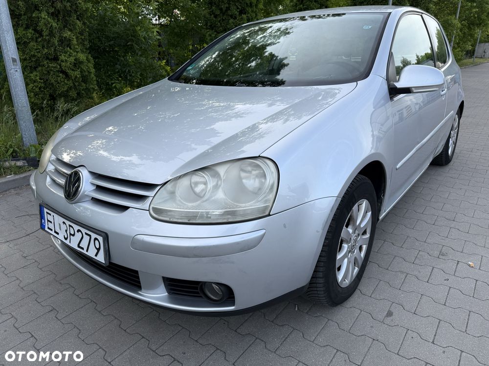 Volkswagen Golf - 2