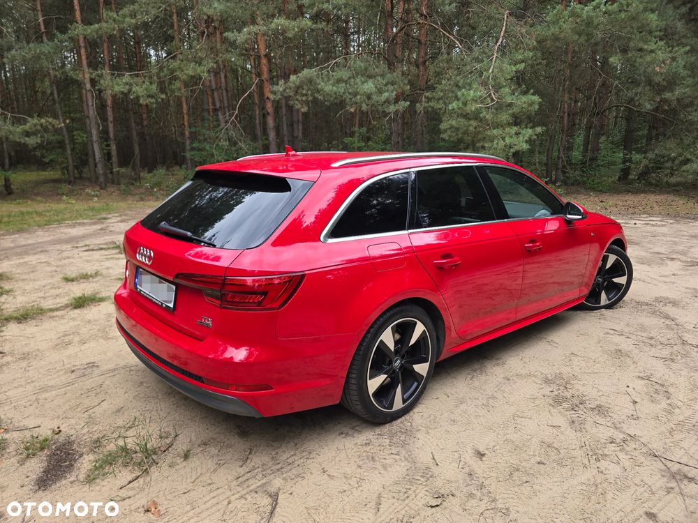 Audi A4 Avant 40 TDI quattro S tronic S line - 12