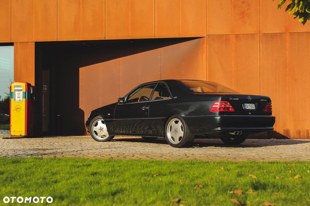 Mercedes-Benz CL - 12