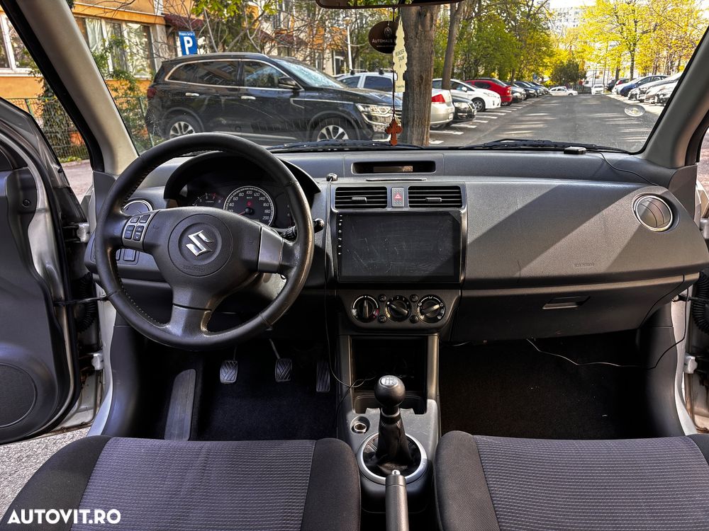 Suzuki Swift 1.3 GS - 25