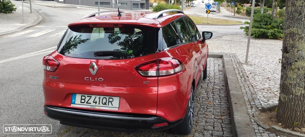 Renault Clio Sport Tourer - 9
