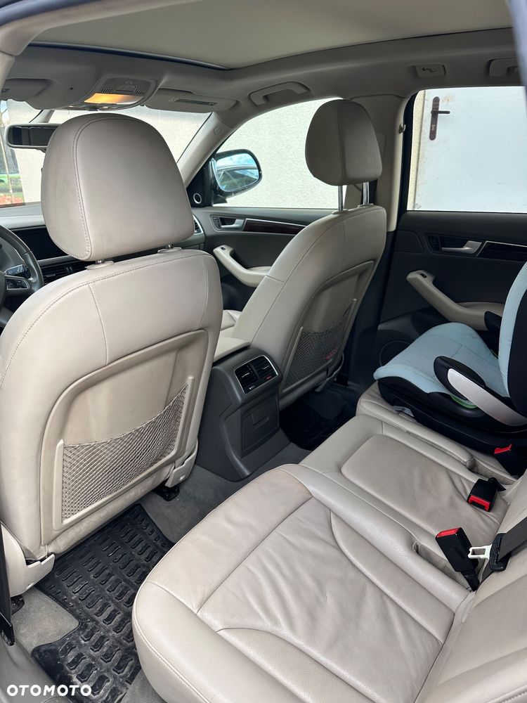 Audi Q5 3.2 FSI Quattro S tronic - 11