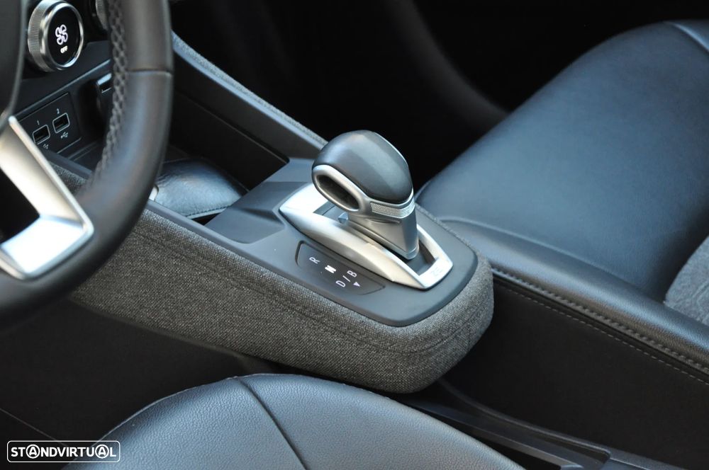 Renault Zoe (c/ Bateria) E-Tech EV50 Equilibre - 31
