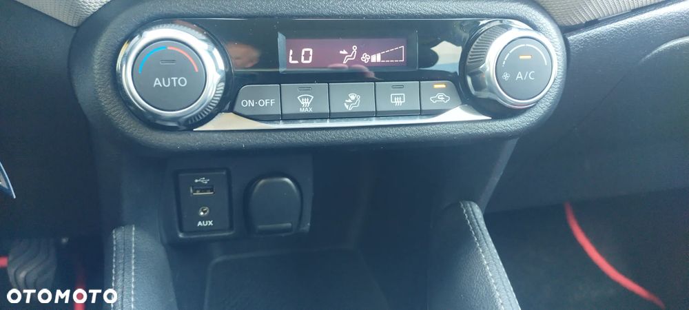 Nissan Micra 0.9 IG-T N-Connecta - 25