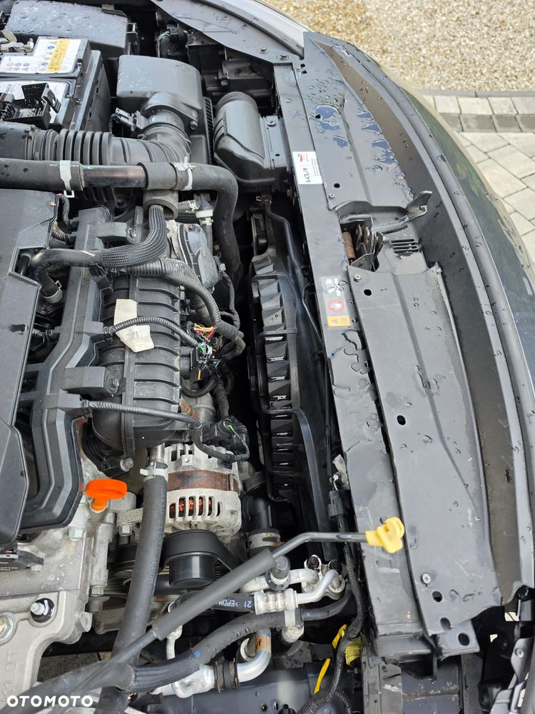 Kia XCeed - 10