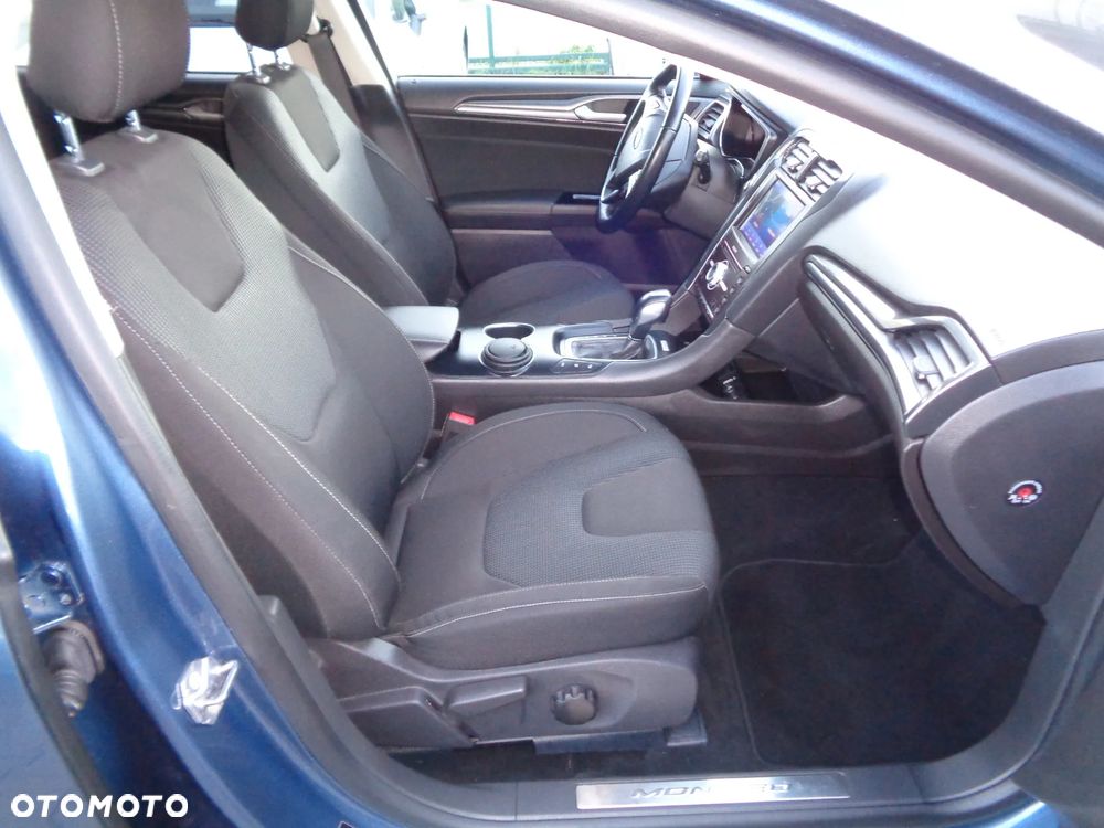 Ford Mondeo - 26