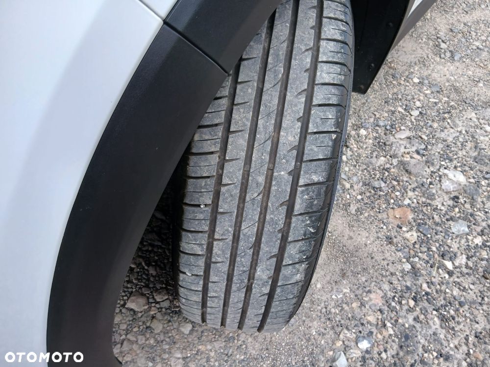 Hyundai Tucson blue 1.6 GDi 2WD Classic - 16
