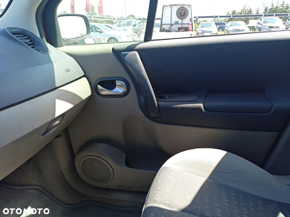 Renault Scenic - 12