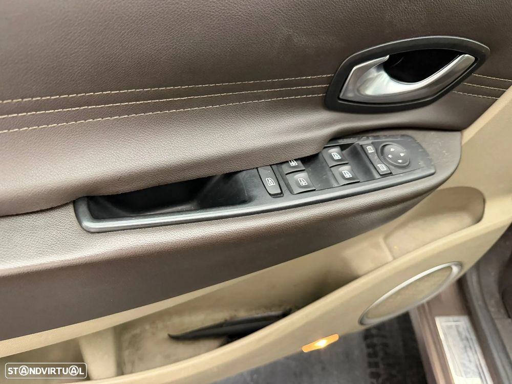 Renault Grand Scénic 1.5 dCi Bose Edition 7L - 12